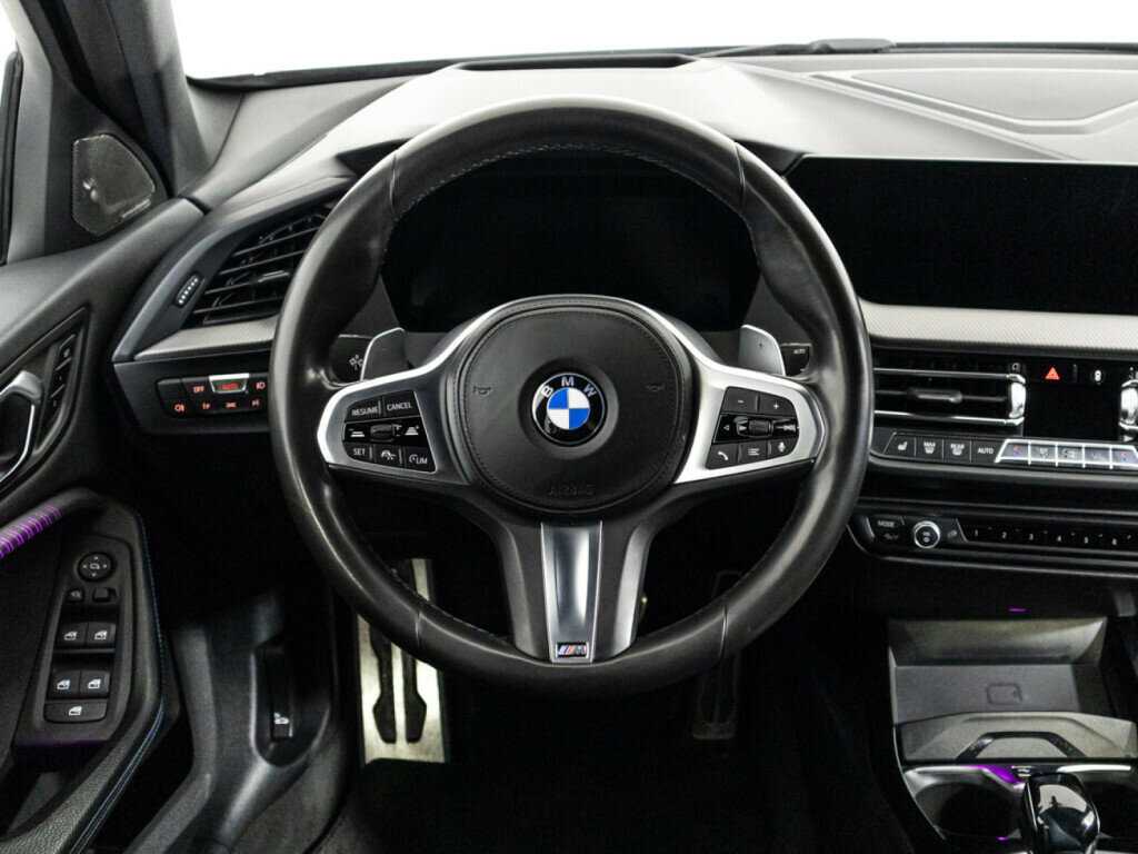 BMW 1 серии 2019 года с пробегом. Фото: #24