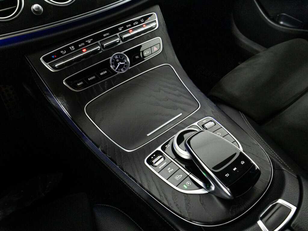 Mercedes-Benz E-Класс 2019 года с пробегом. Фото: #16