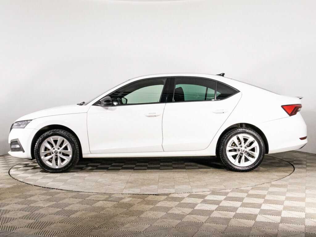 Skoda Octavia 2021 года с пробегом. Фото: #7