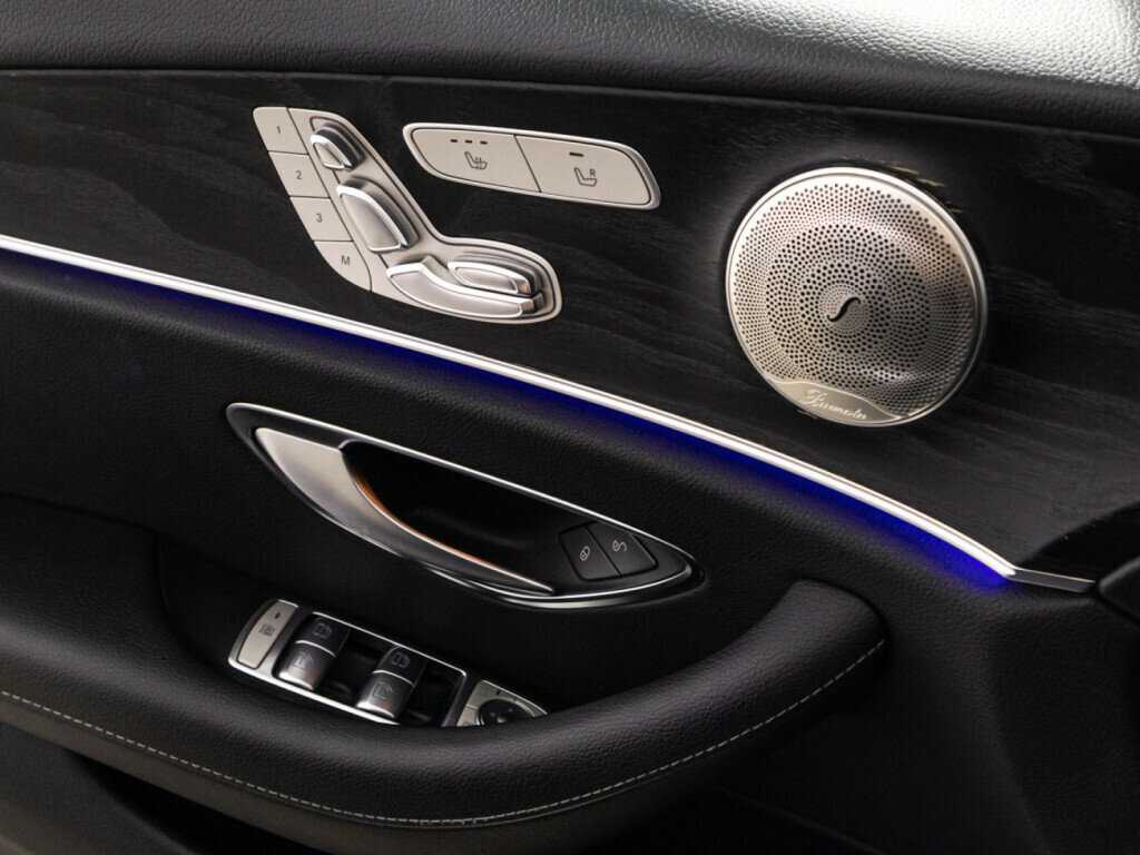 Mercedes-Benz E-Класс 2017 года с пробегом. Фото: #21