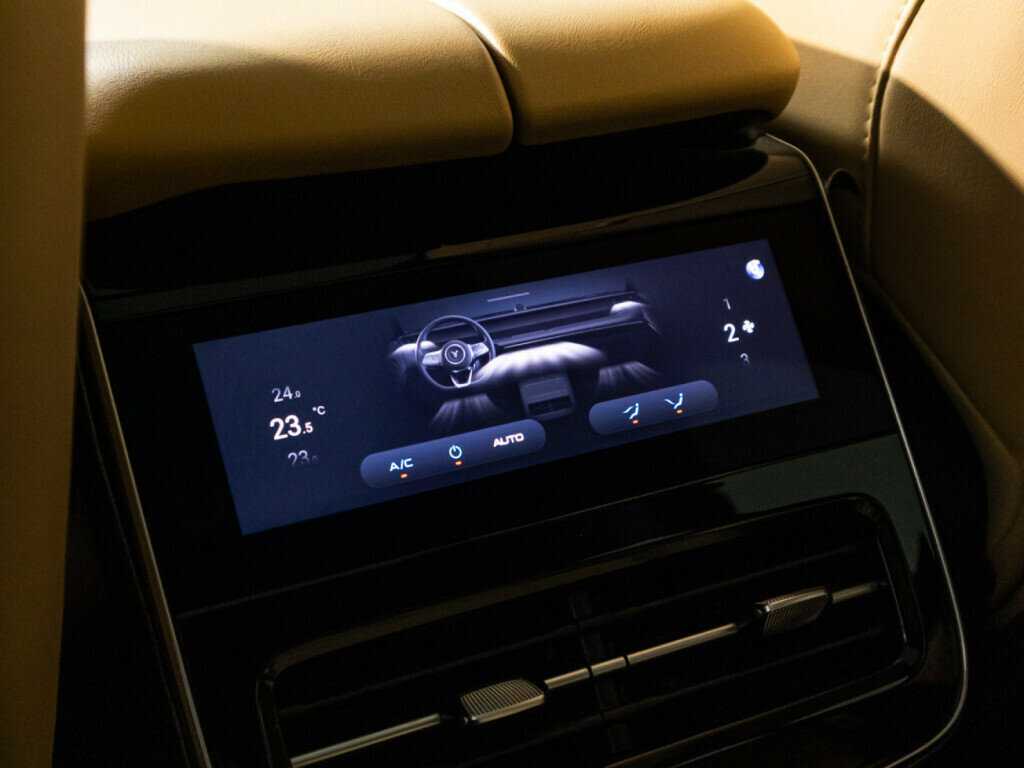 Voyah Free 2023 года с пробегом. Фото: #19