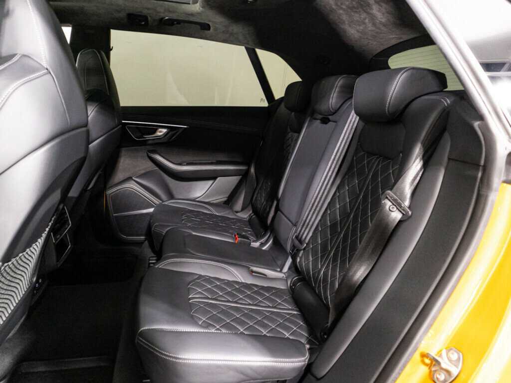 Audi Q8 2021 года с пробегом. Фото: #9