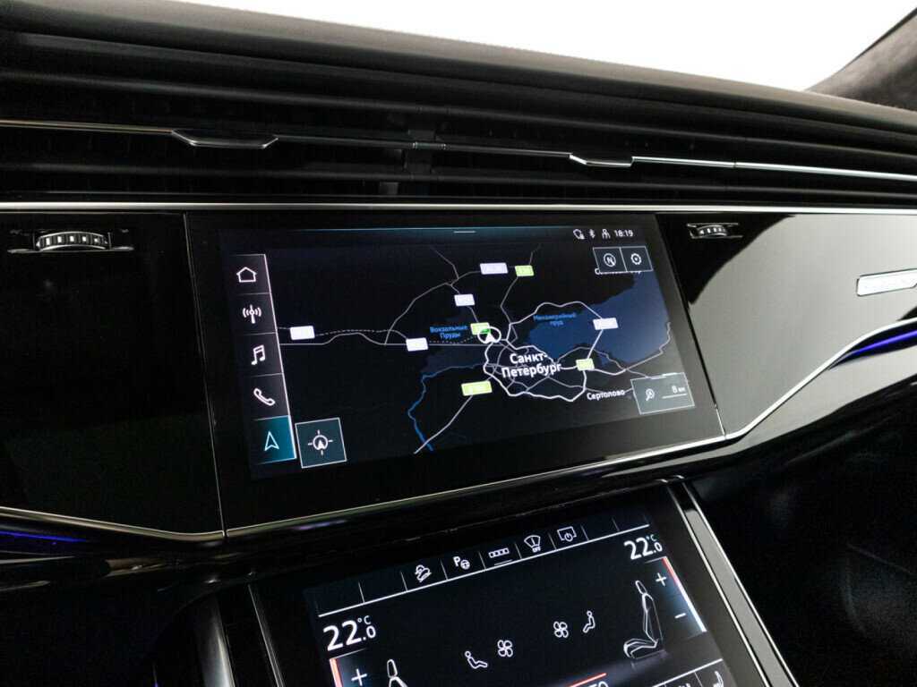 Audi Q8 2021 года с пробегом. Фото: #16