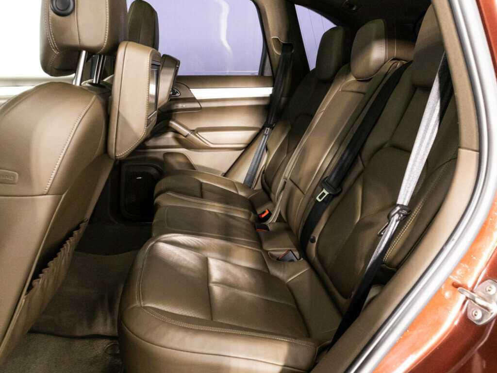 Porsche Cayenne 2010 года с пробегом. Фото: #7