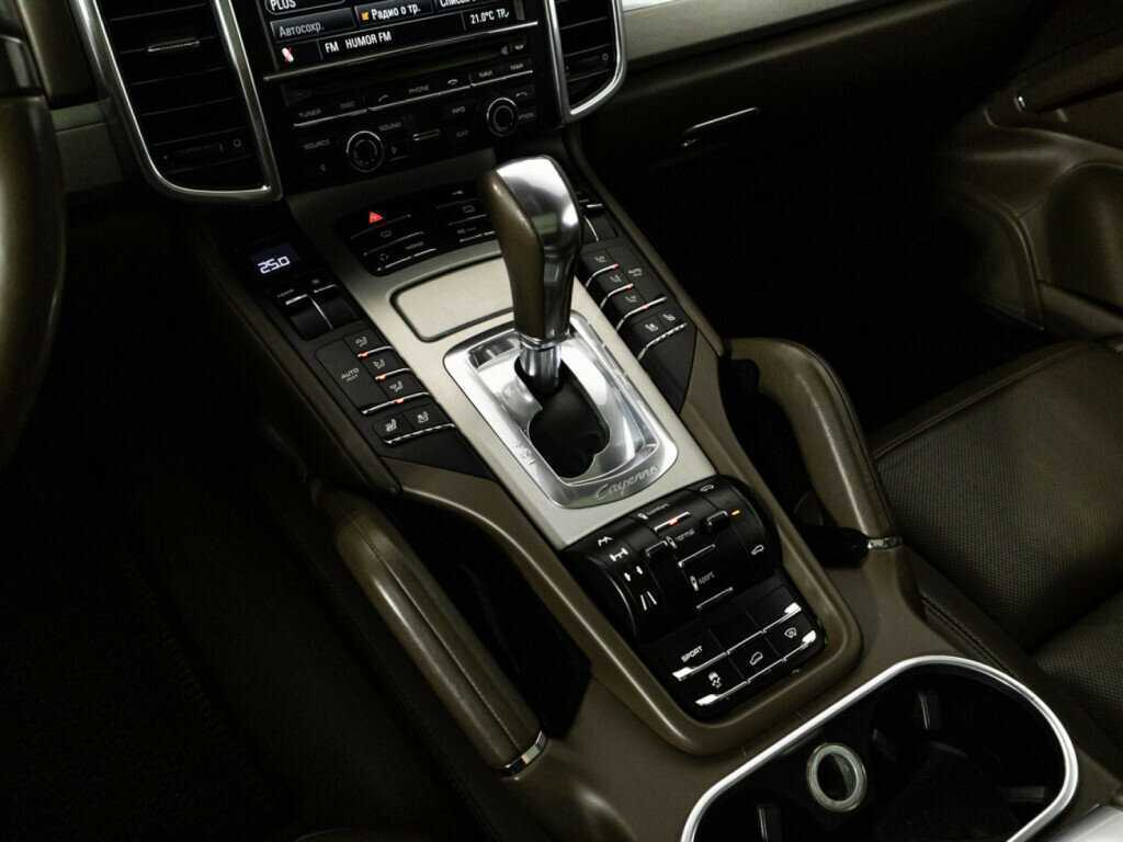 Porsche Cayenne 2010 года с пробегом. Фото: #17