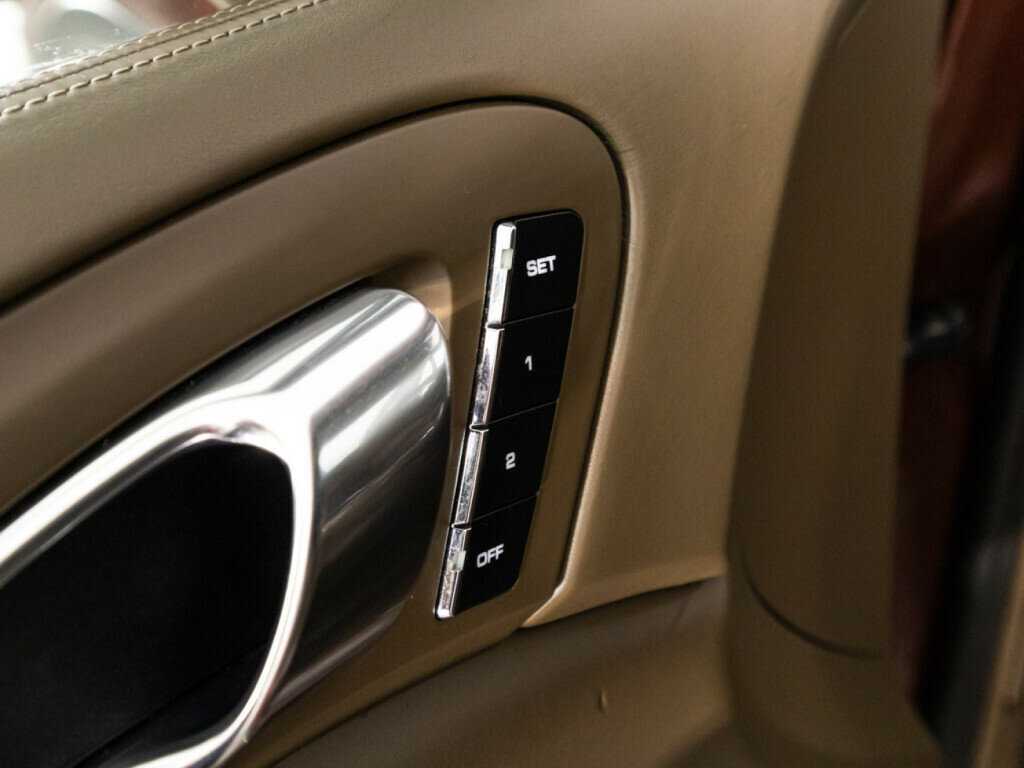 Porsche Cayenne 2010 года с пробегом. Фото: #22