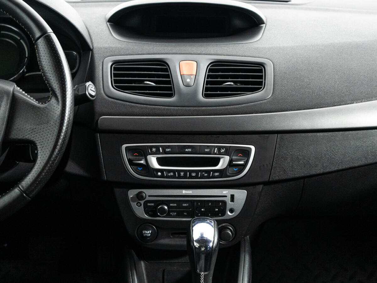 Б/У Рено Меган 2014 года. Фото: #13