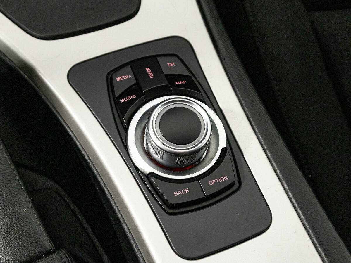 BMW 3 серии 2011 года с пробегом. Фото: #15