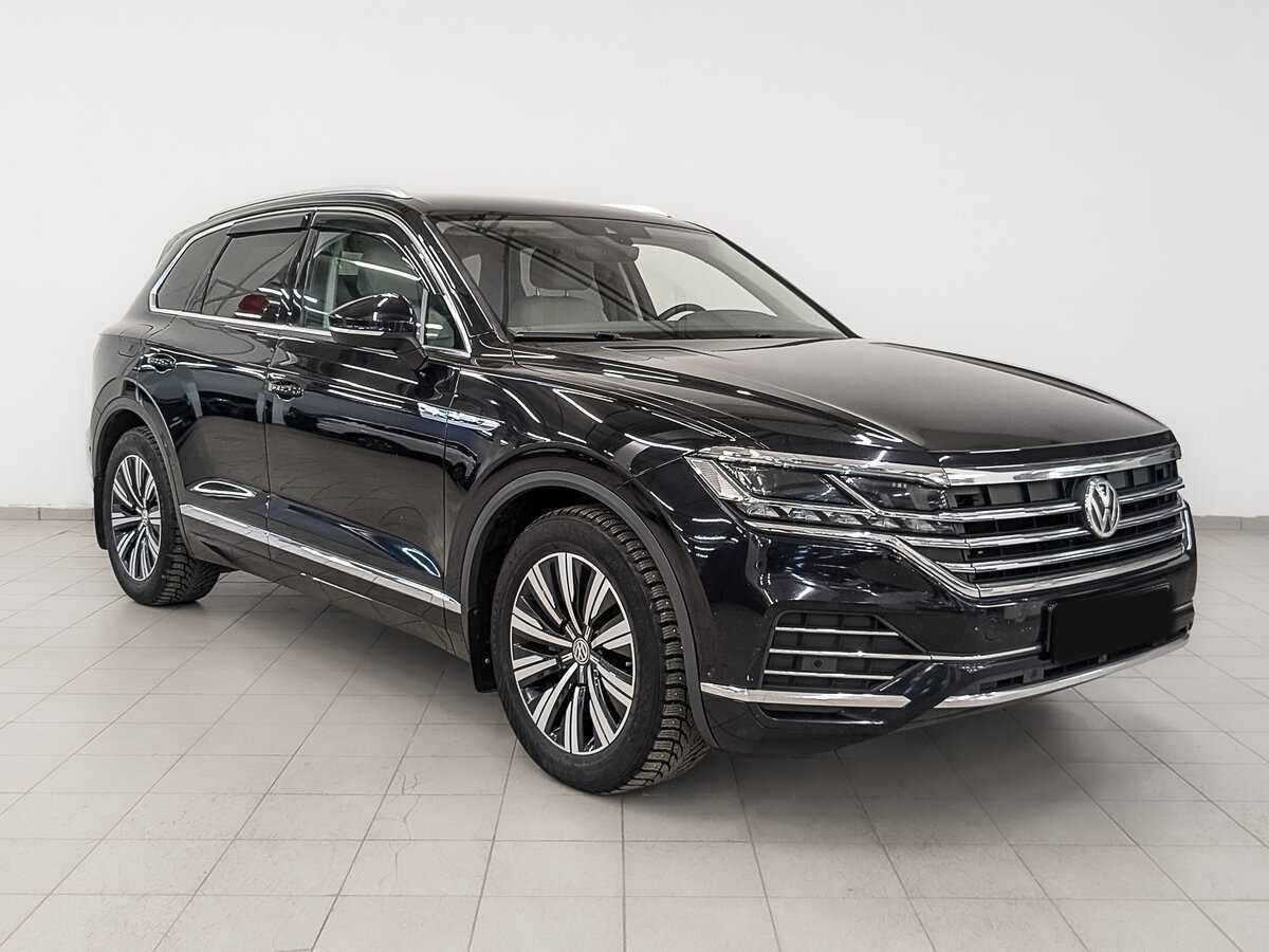 Volkswagen Touareg 2020 года с пробегом. Фото: #2