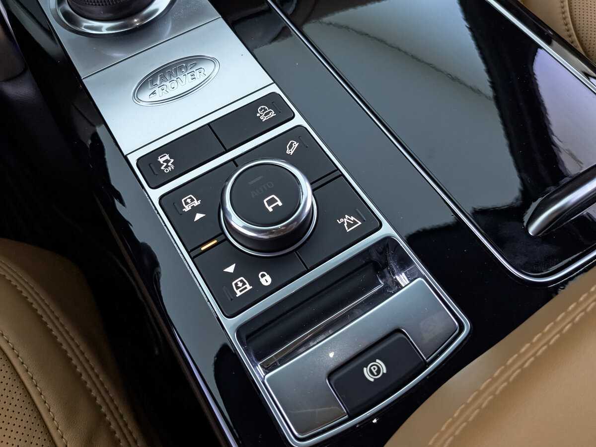 Land Rover Range Rover 2021 года с пробегом. Фото: #24