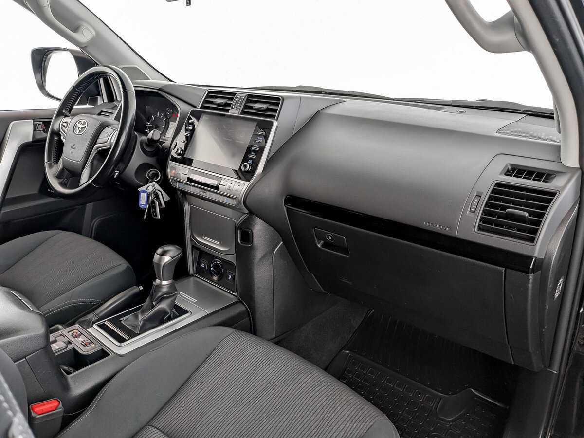 Toyota Land Cruiser Prado 2021 года с пробегом. Фото: #10