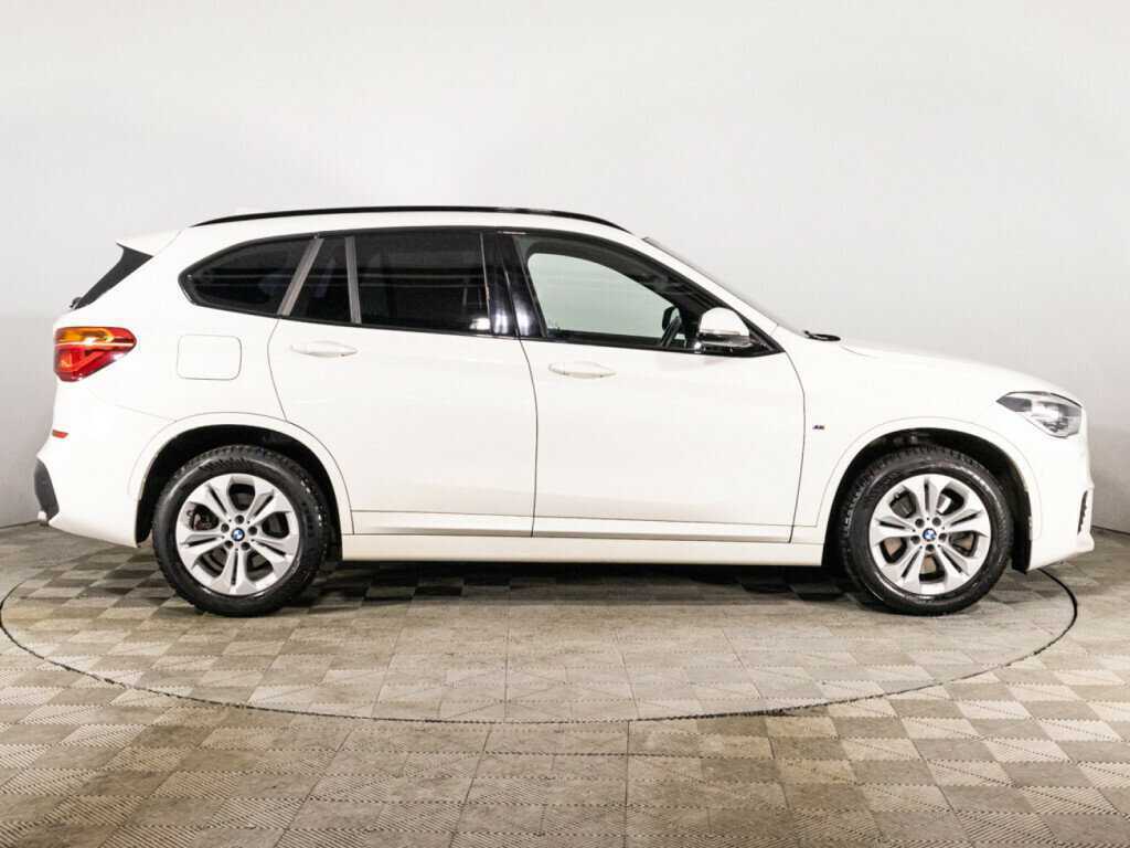 BMW X1 2019 года с пробегом. Фото: #3
