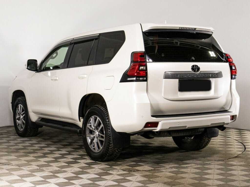 Toyota Land Cruiser Prado 2019 года с пробегом. Фото: #5