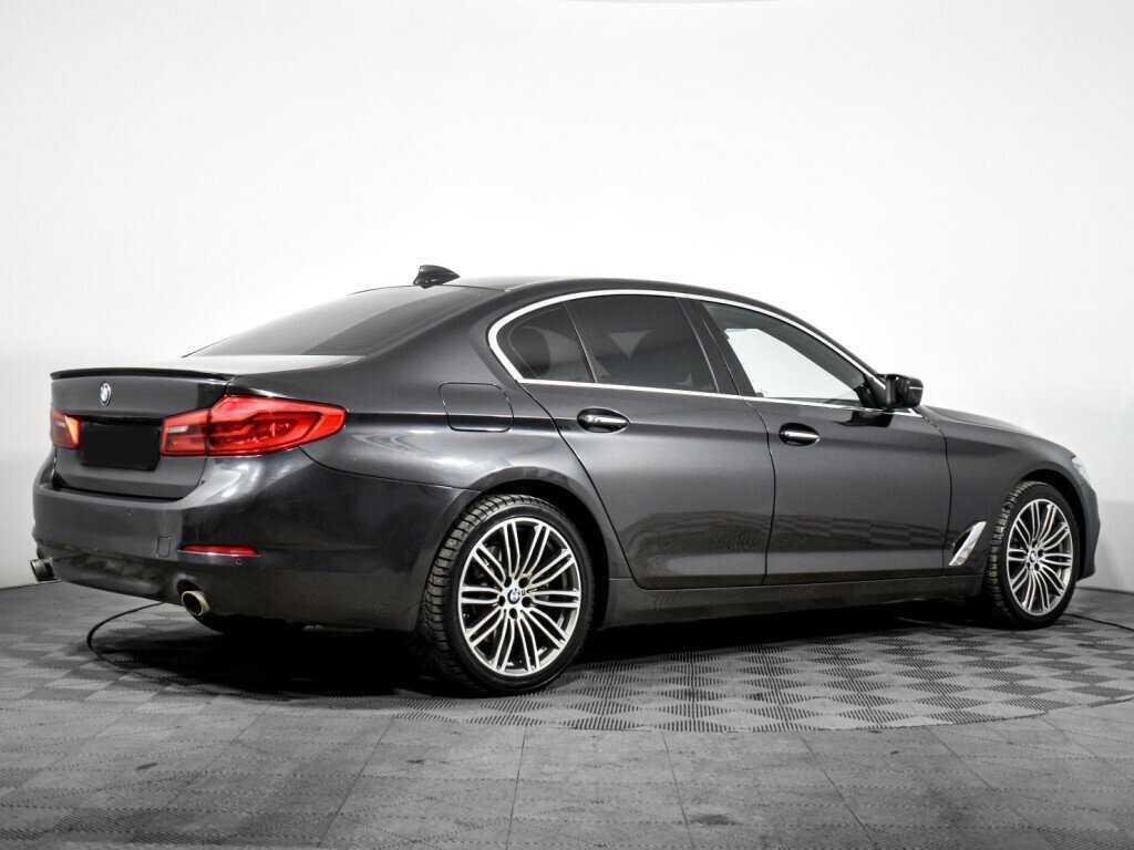 BMW 5 серии 2018 года с пробегом. Фото: #3