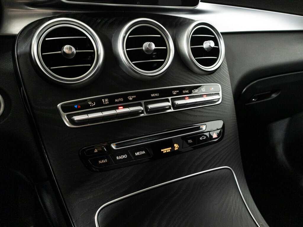 Mercedes-Benz GLC 2018 года с пробегом. Фото: #17