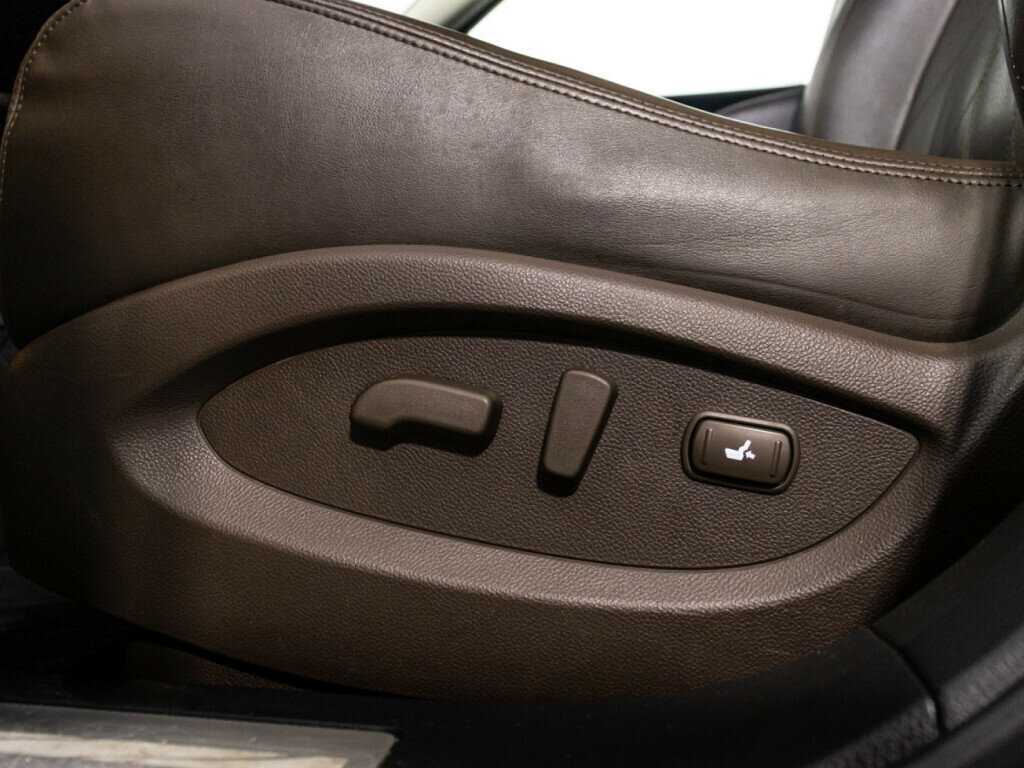 Infiniti FX 2013 года с пробегом. Фото: #21