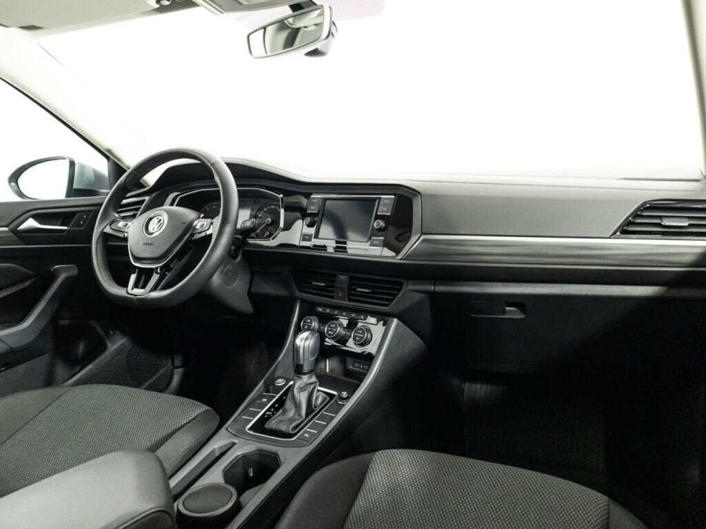 Volkswagen Jetta 2020 года с пробегом. Фото: #8