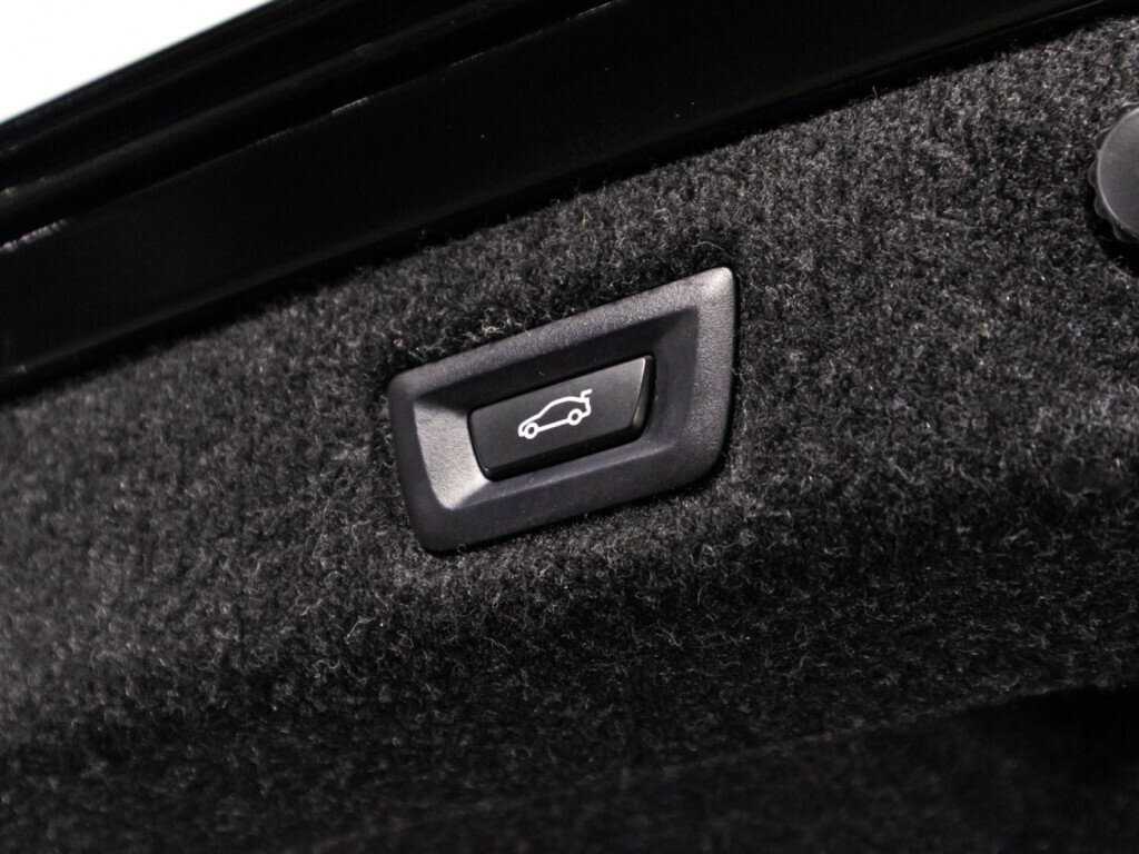 BMW 5 серии 2020 года с пробегом. Фото: #14