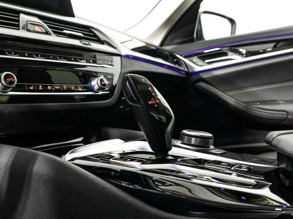 BMW 5 серии 2020 года с пробегом. Фото: #22