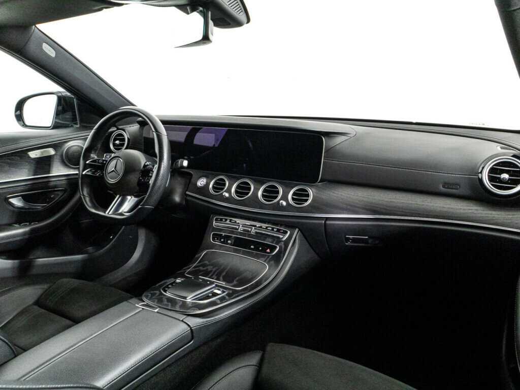 Mercedes-Benz E-Класс 2020 года с пробегом. Фото: #8