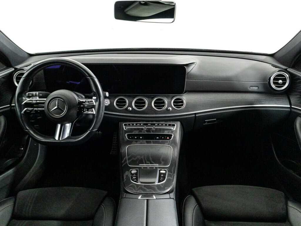 Mercedes-Benz E-Класс 2020 года с пробегом. Фото: #12