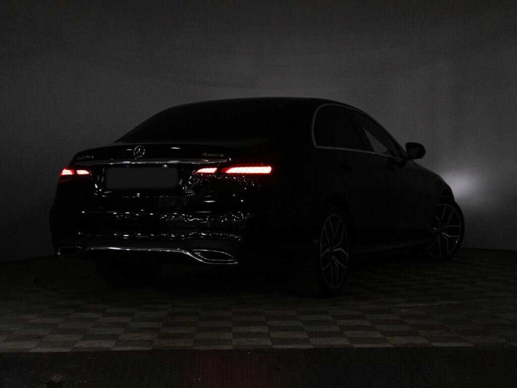 Mercedes-Benz E-Класс 2020 года с пробегом. Фото: #24