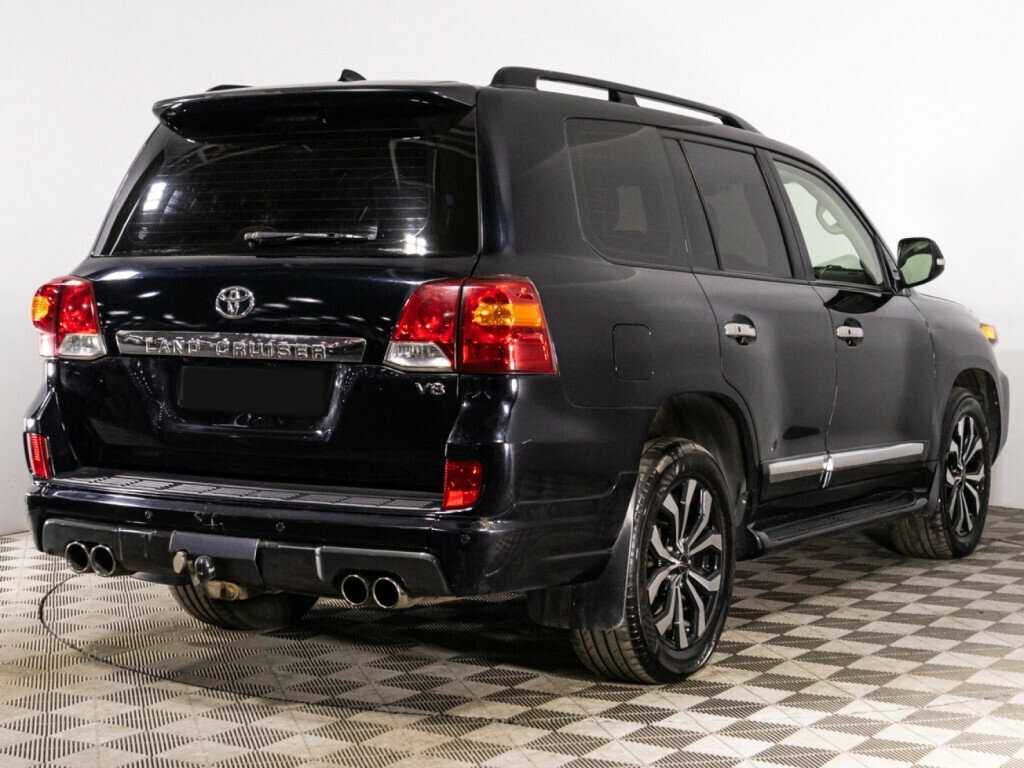 Toyota Land Cruiser 2014 года с пробегом. Фото: #3