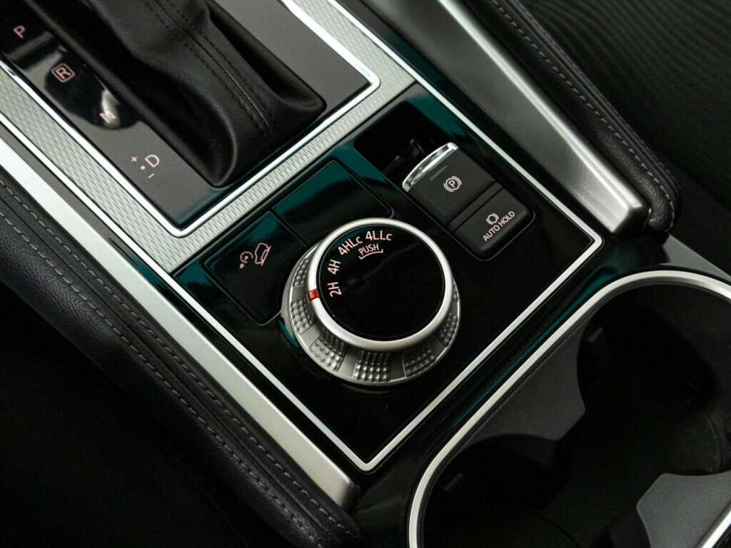 Mitsubishi Montero Sport 2022 года с пробегом. Фото: #14