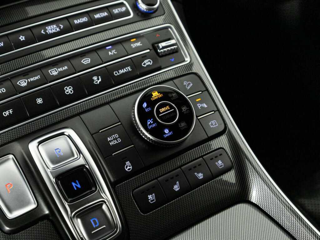 Hyundai Santa Fe 2022 года с пробегом. Фото: #21