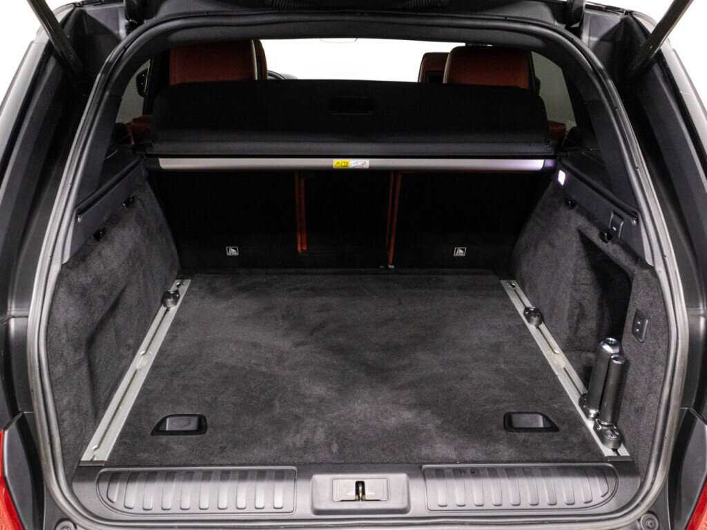 Land Rover Range Rover Sport 2018 года с пробегом. Фото: #14