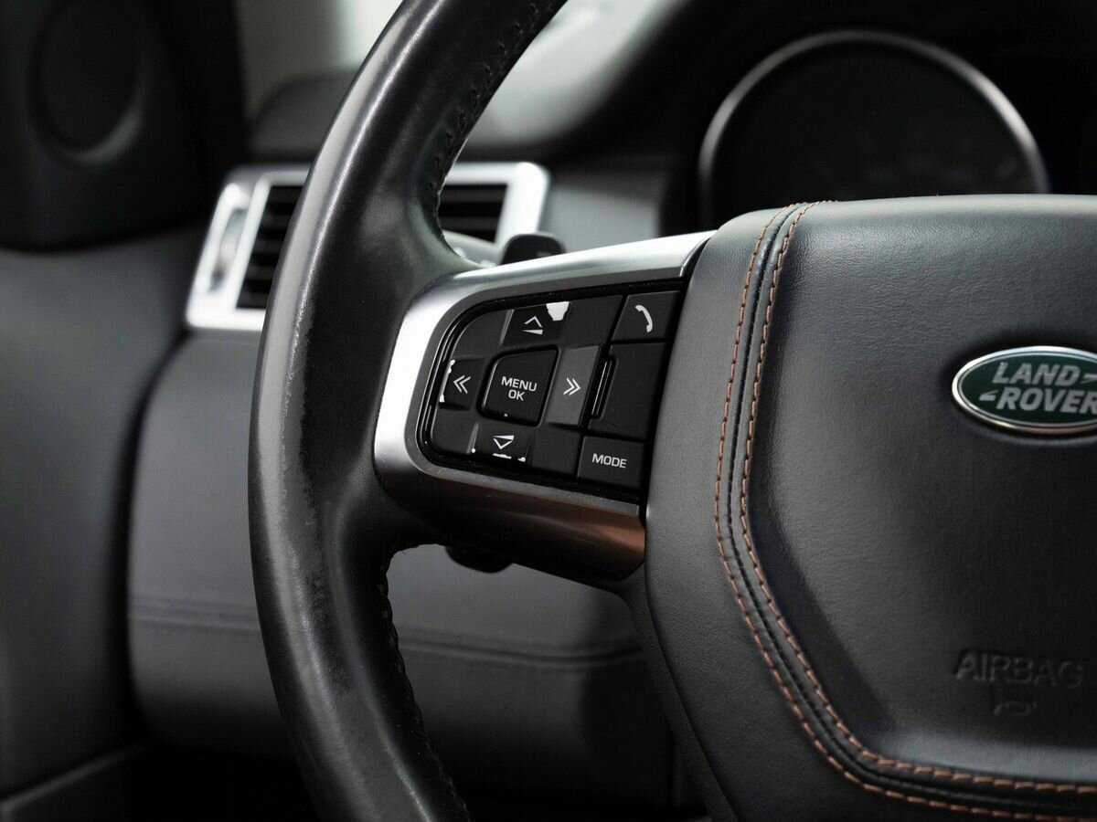 Land Rover Discovery Sport 2015 года с пробегом. Фото: #15