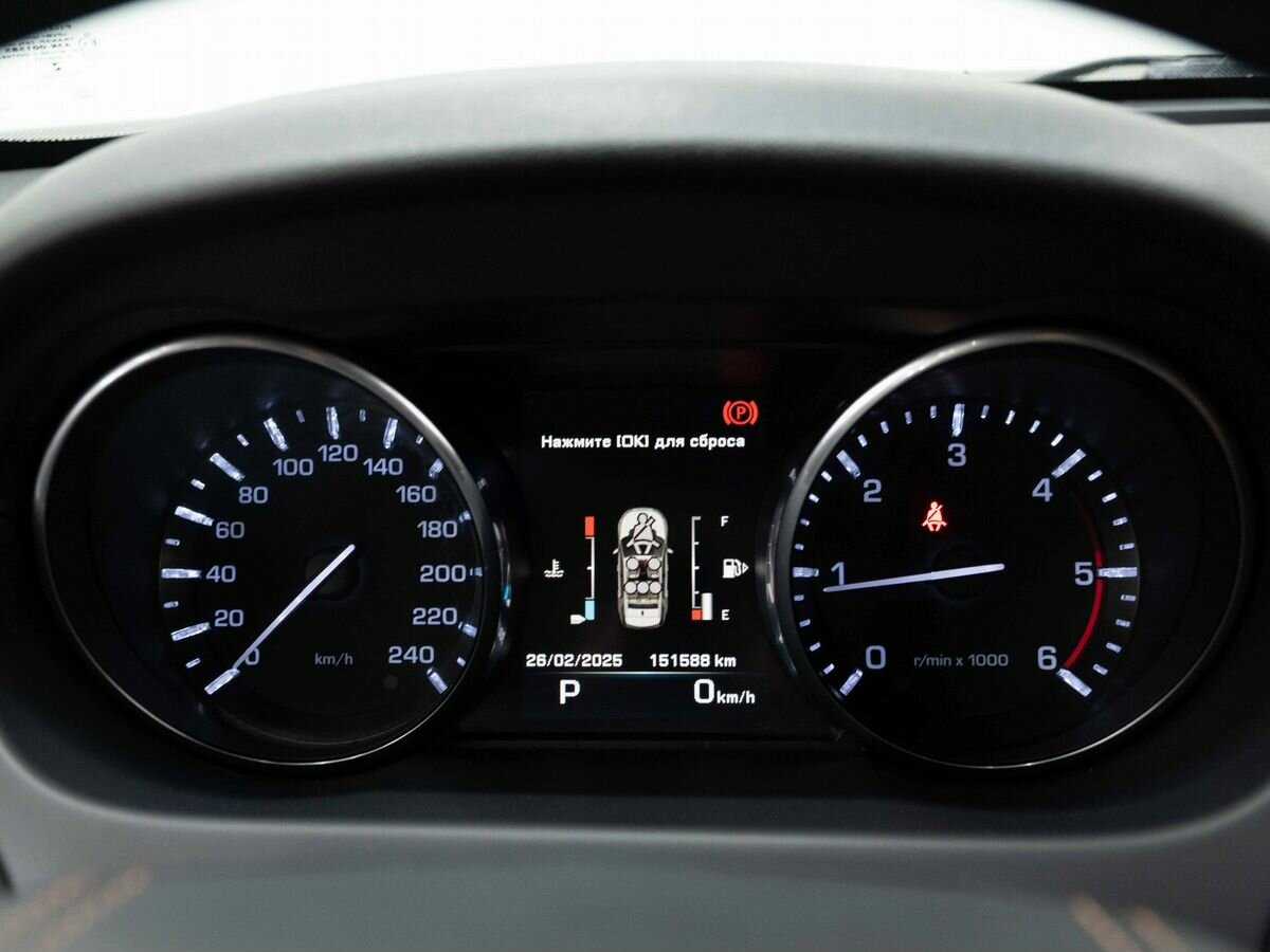 Land Rover Discovery Sport 2015 года с пробегом. Фото: #17