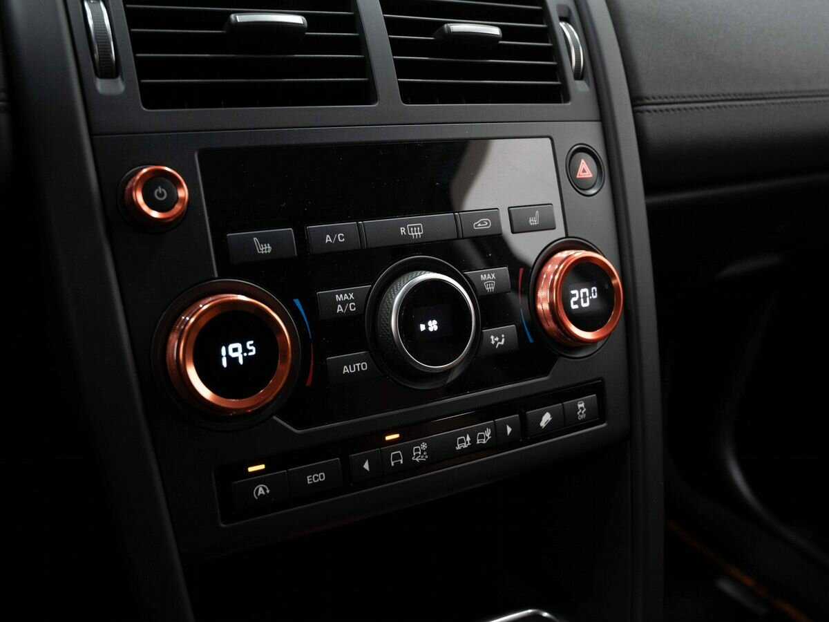 Land Rover Discovery Sport 2015 года с пробегом. Фото: #19