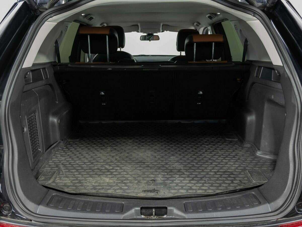 Land Rover Discovery Sport 2015 года с пробегом. Фото: #23