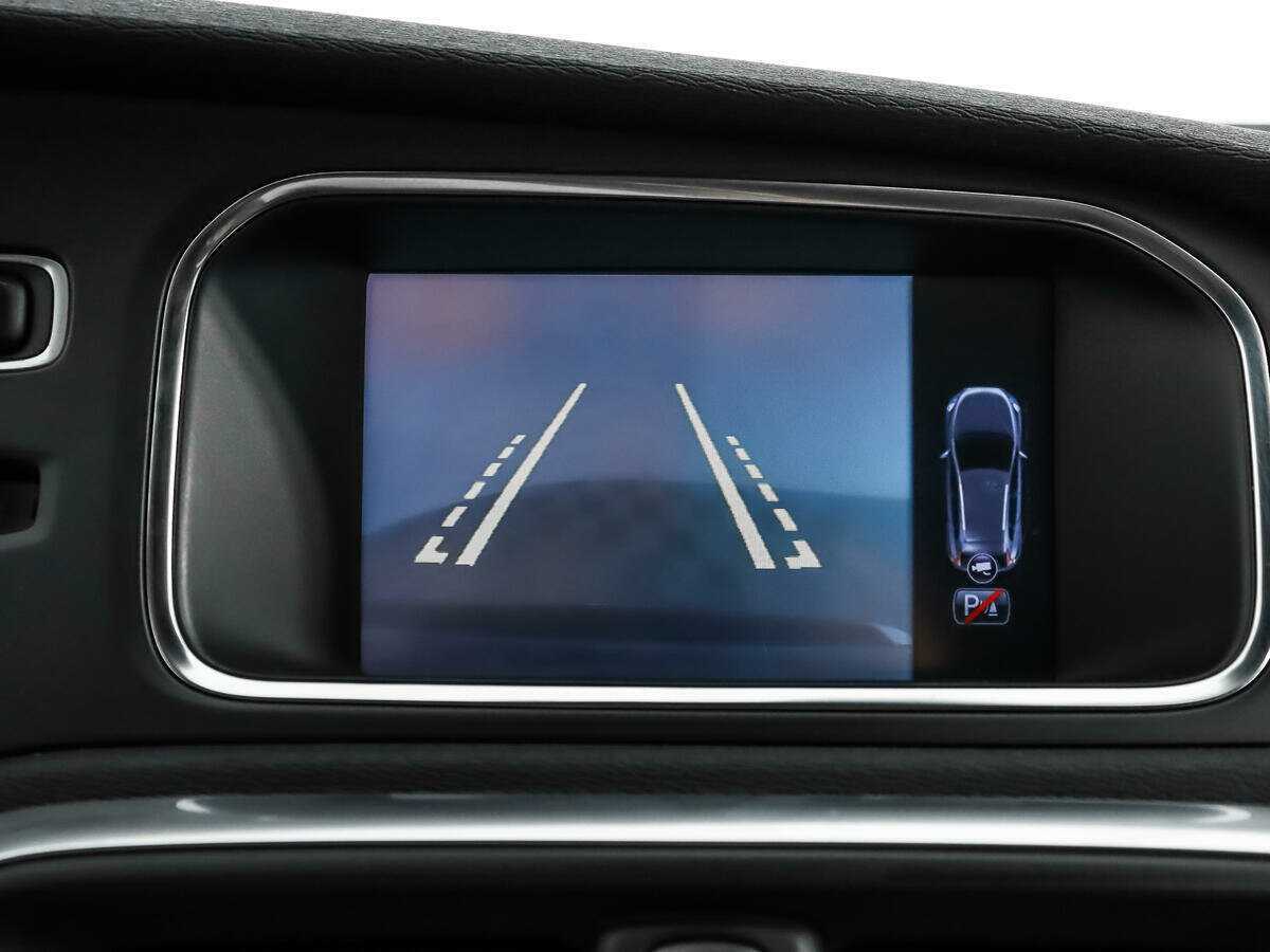 Volvo V40 Cross Country 2013 года с пробегом. Фото: #13