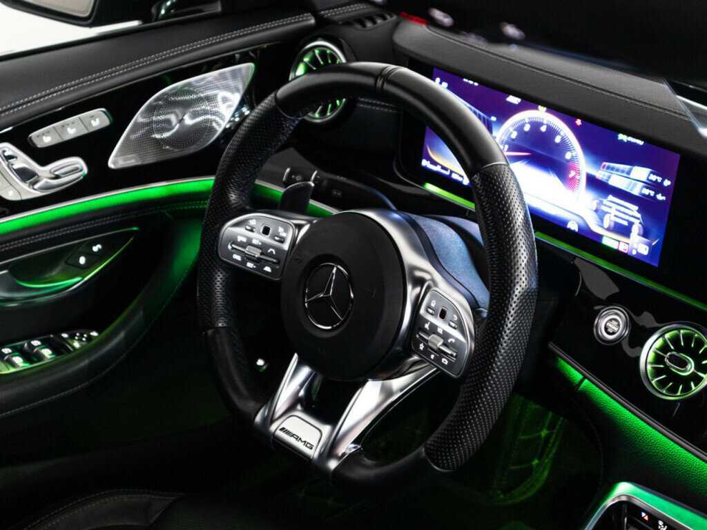 Mercedes-Benz AMG GT 2021 года с пробегом. Фото: #24