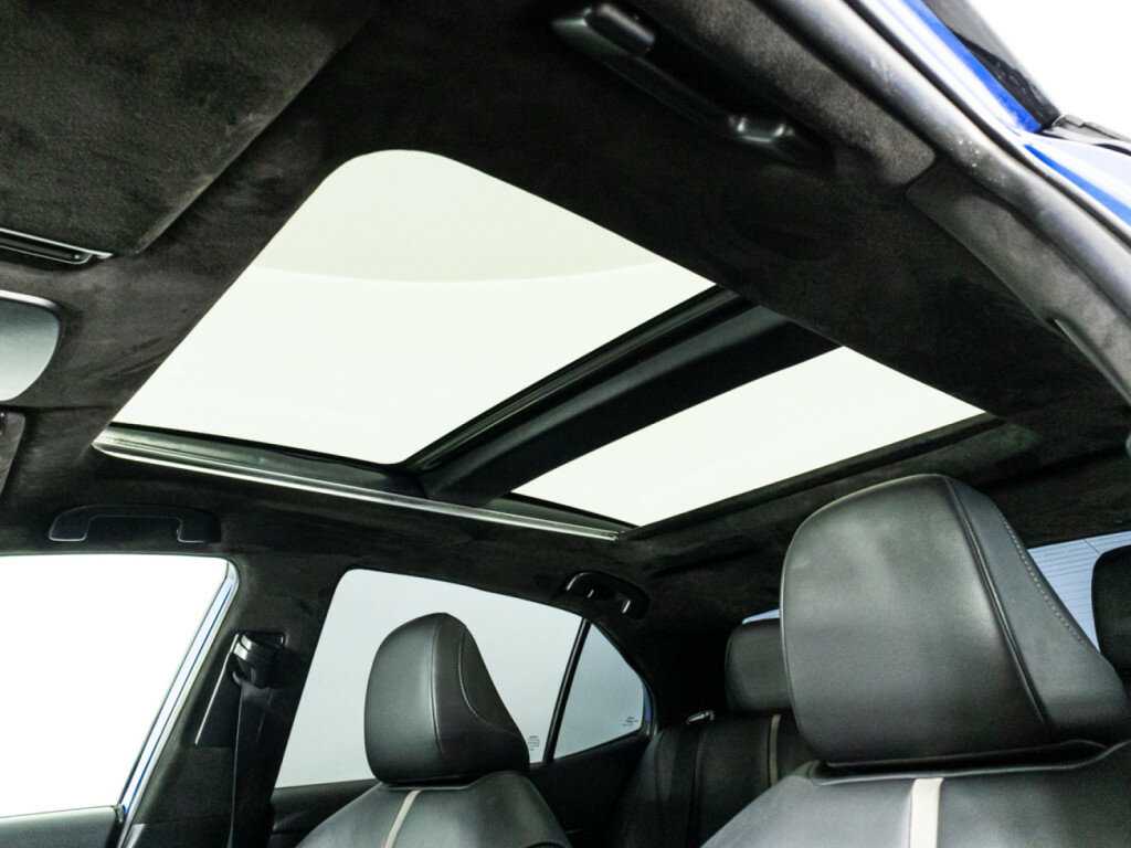 Toyota Camry 2020 года с пробегом. Фото: #15