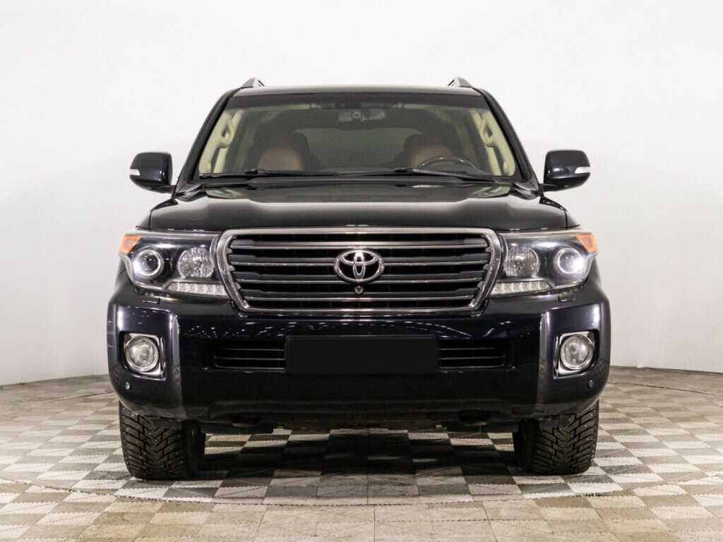 Toyota Land Cruiser 2014 года с пробегом. Фото: #1