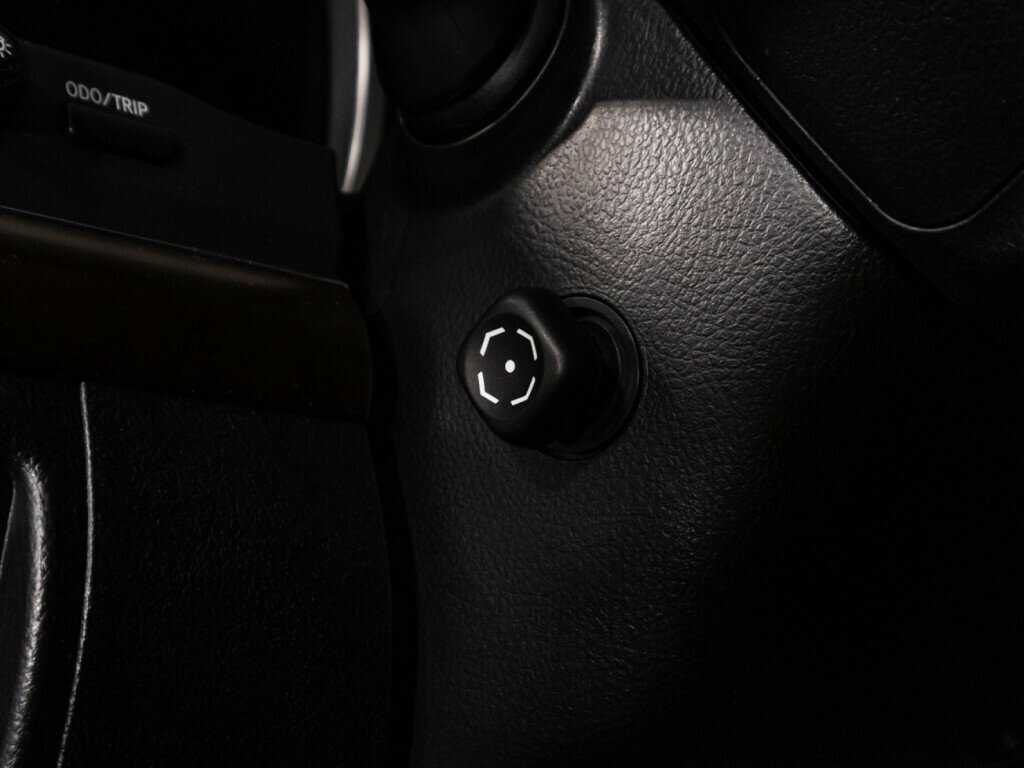 Toyota Land Cruiser 2014 года с пробегом. Фото: #16