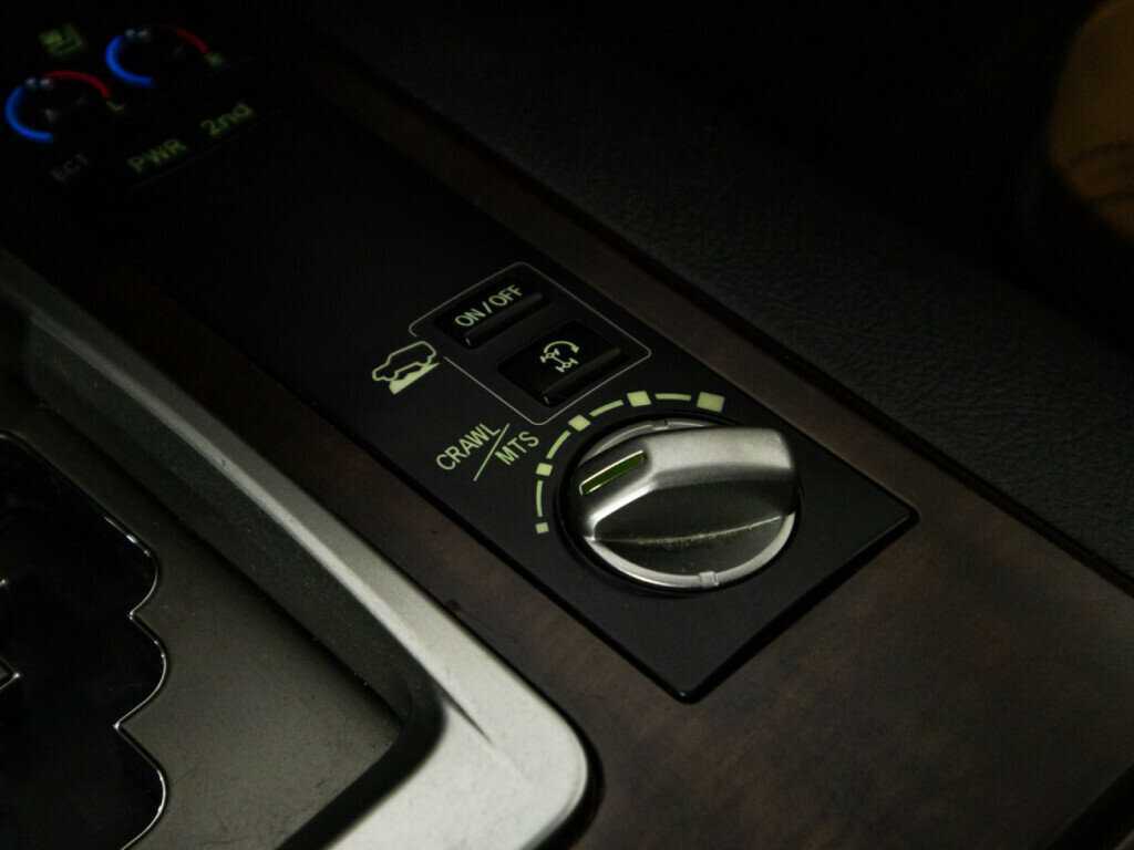 Toyota Land Cruiser 2014 года с пробегом. Фото: #19