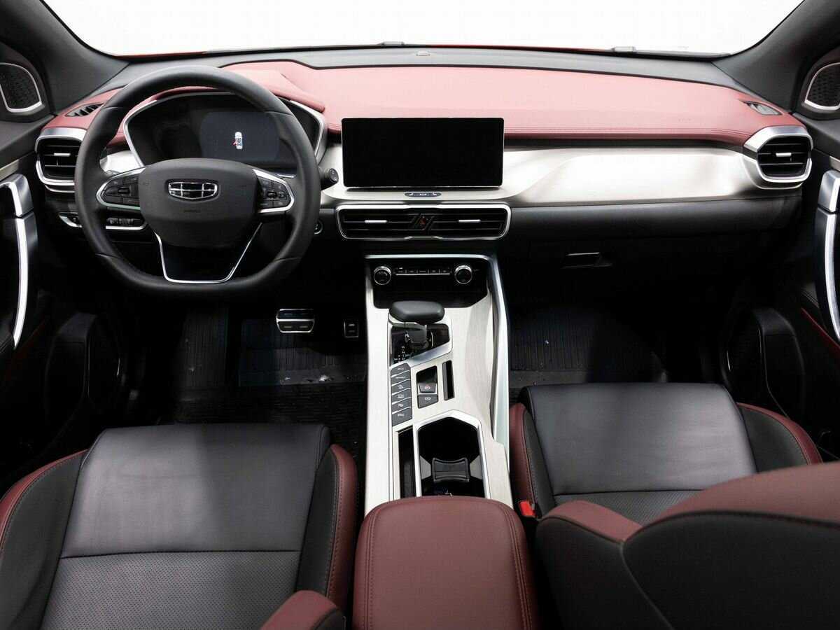 Geely Coolray 2023 года с пробегом. Фото: #12