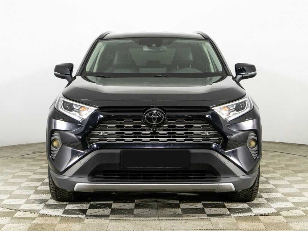 Toyota RAV4 2022 года с пробегом. Фото: #1