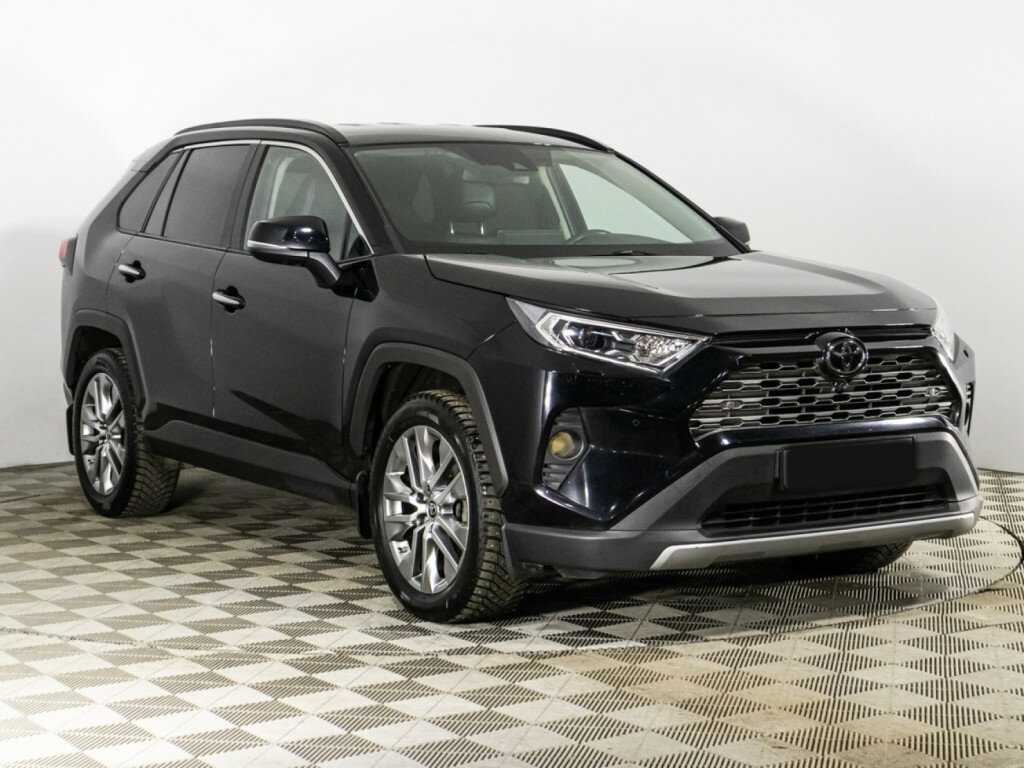 Toyota RAV4 2022 года с пробегом. Фото: #2