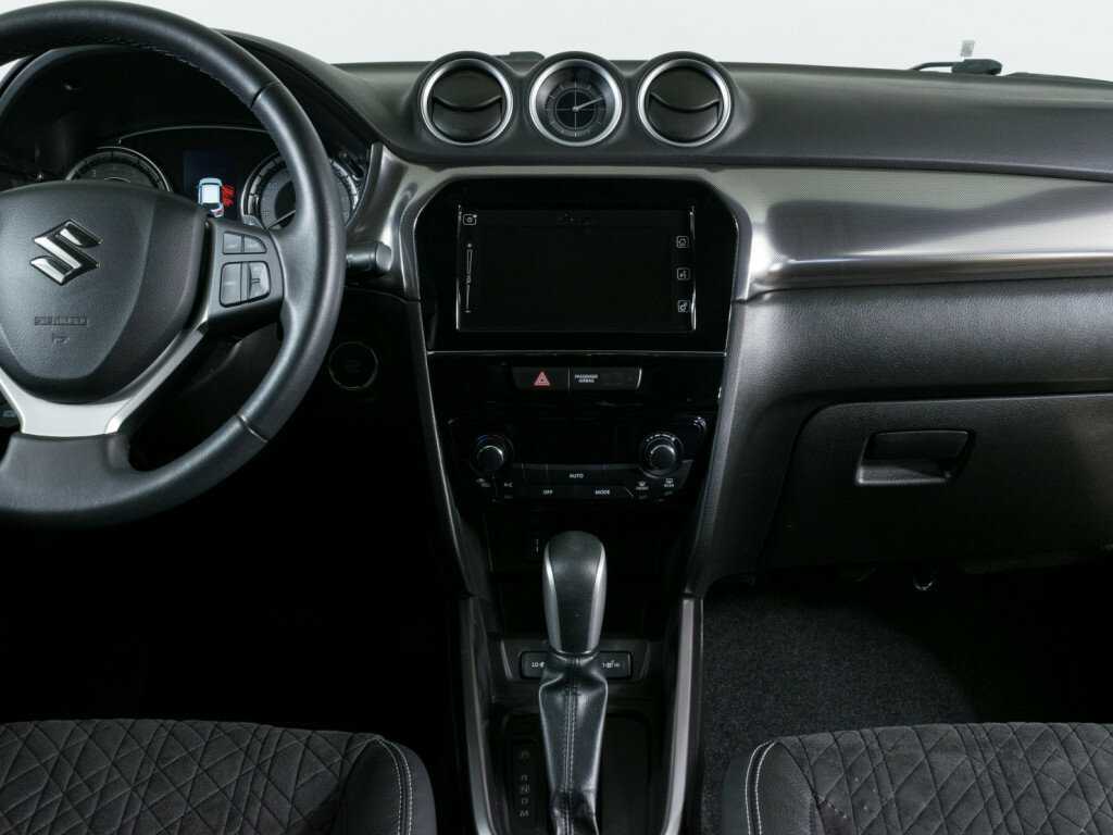 Suzuki Vitara 2019 года с пробегом. Фото: #8