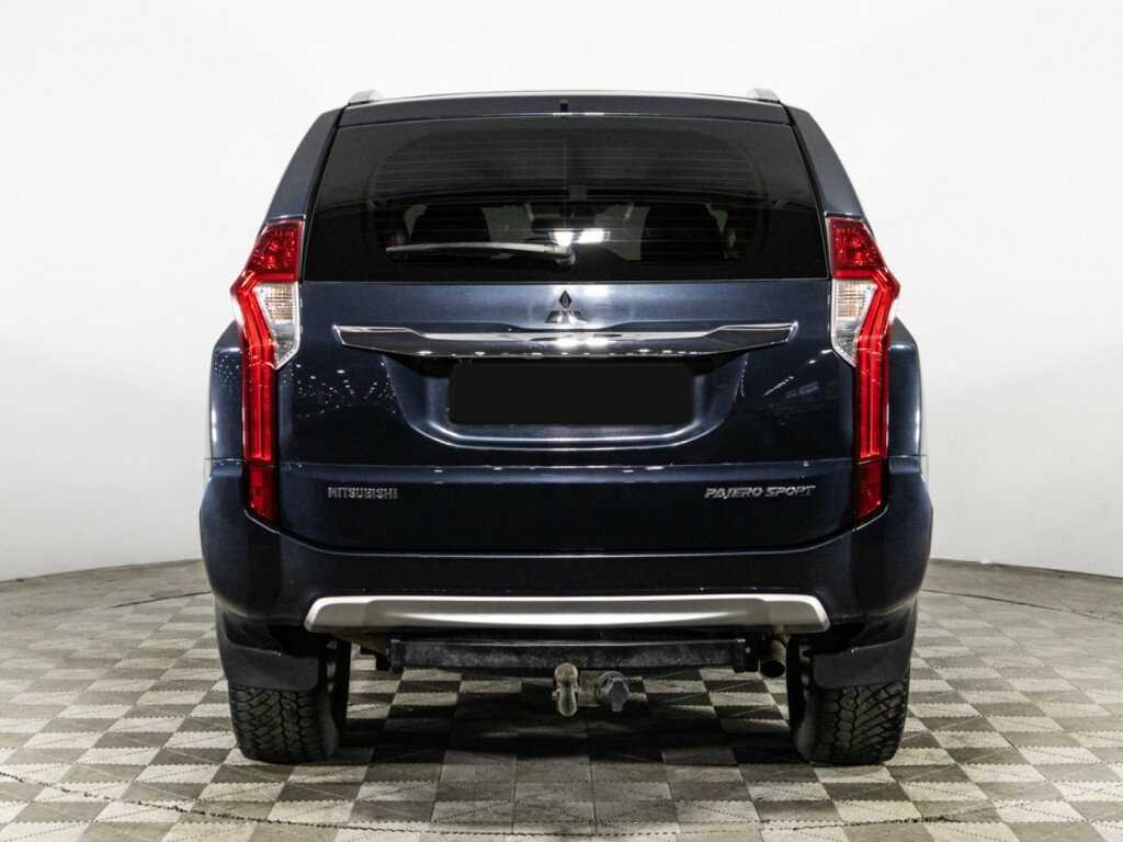 Mitsubishi Pajero Sport 2018 года с пробегом. Фото: #5