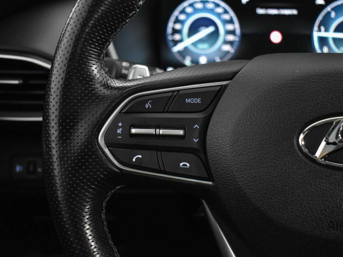 Hyundai Santa Fe 2021 года с пробегом. Фото: #18