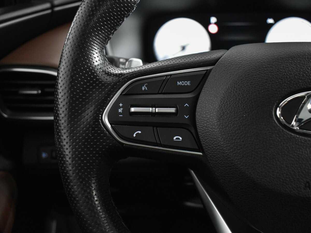 Hyundai Santa Fe 2021 года с пробегом. Фото: #19