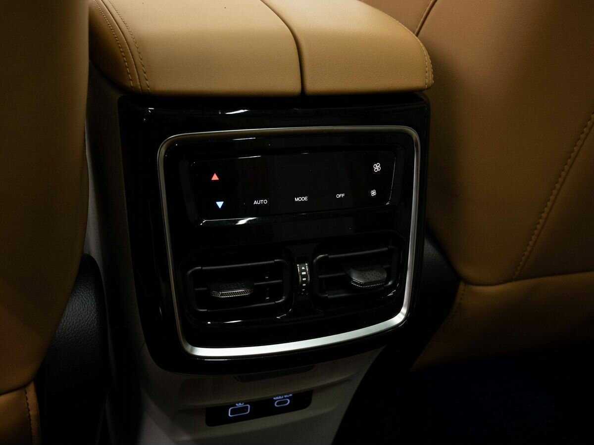 Jetour X70 PLUS 2023 года с пробегом. Фото: #13