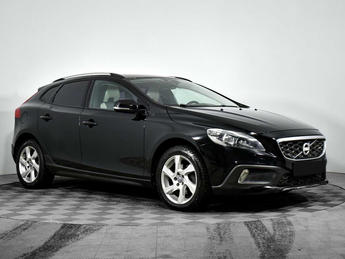 Volvo V40 2014 года с пробегом. Фото: #2