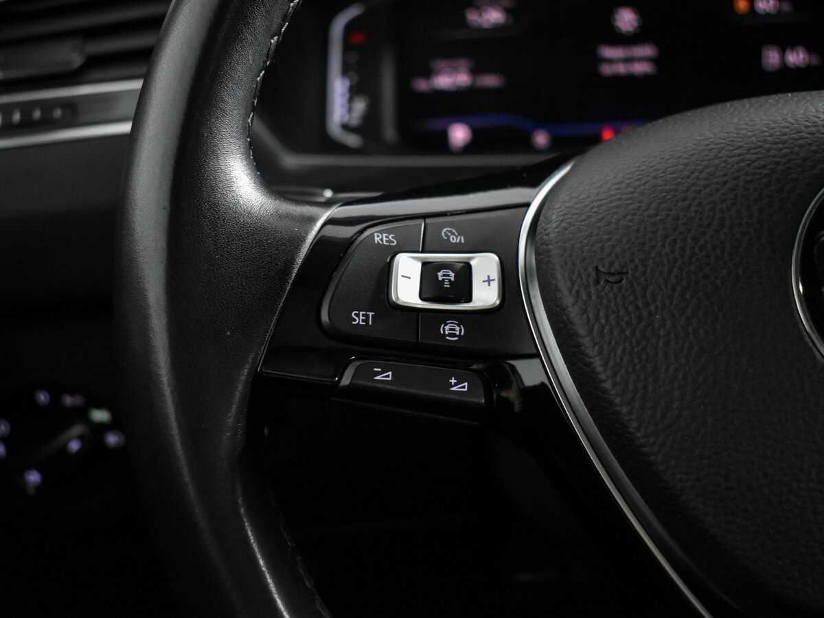 Volkswagen Tiguan 2020 года с пробегом. Фото: #18